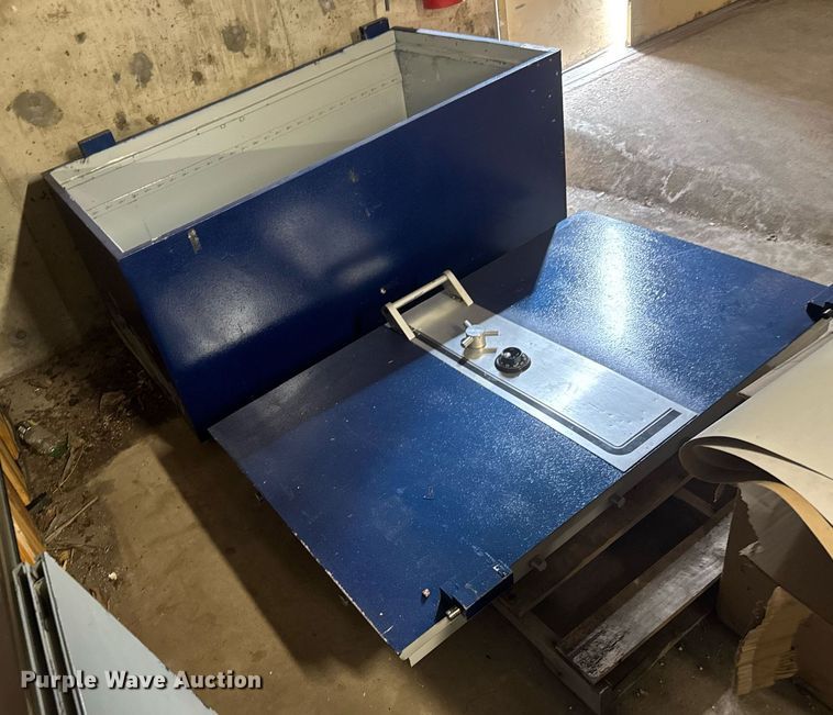 image for item LH9288 ISM safe