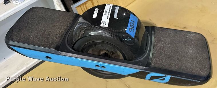 image for item NO9744 Onewheel GT electric skateboard