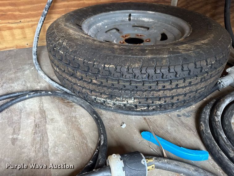 image for item DH9991 2013 Haulin refrigerated trailer