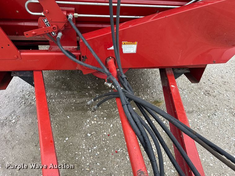 image for item DH9995 1991 New Holland 195 manure spreader