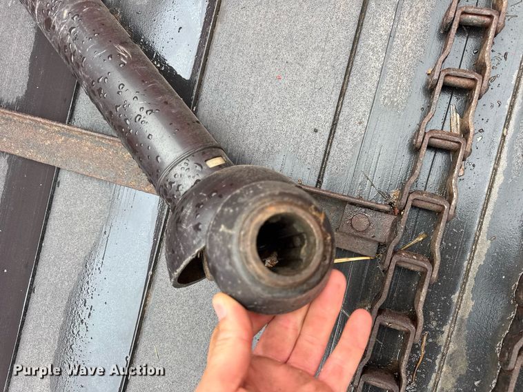 image for item DH9995 1991 New Holland 195 manure spreader