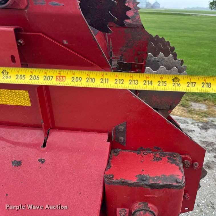 image for item DH9995 1991 New Holland 195 manure spreader