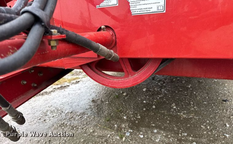 image for item DH9995 1991 New Holland 195 manure spreader