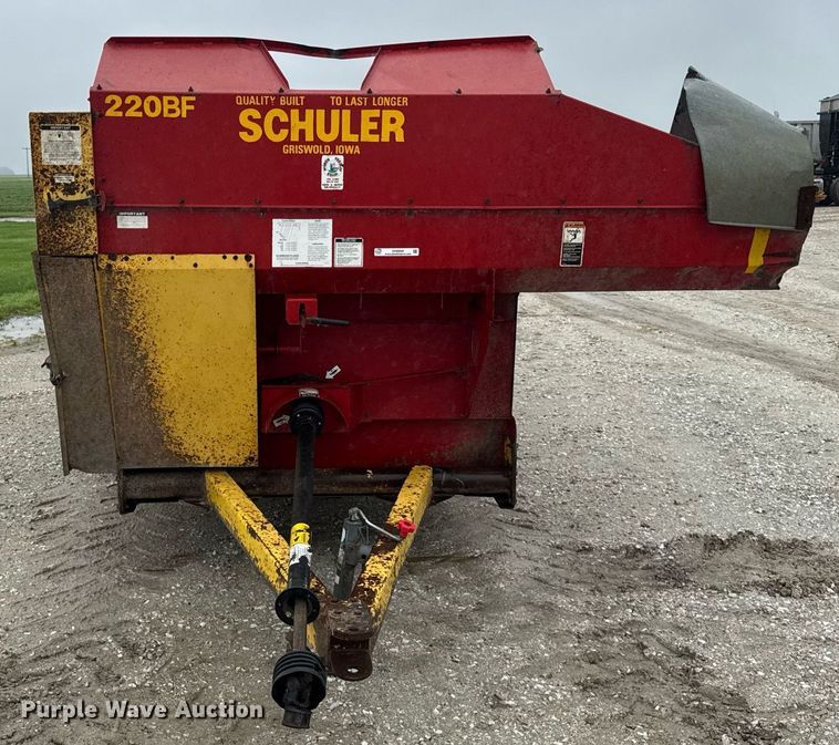 image for item DH9996 Schuler 220BF feed mixer