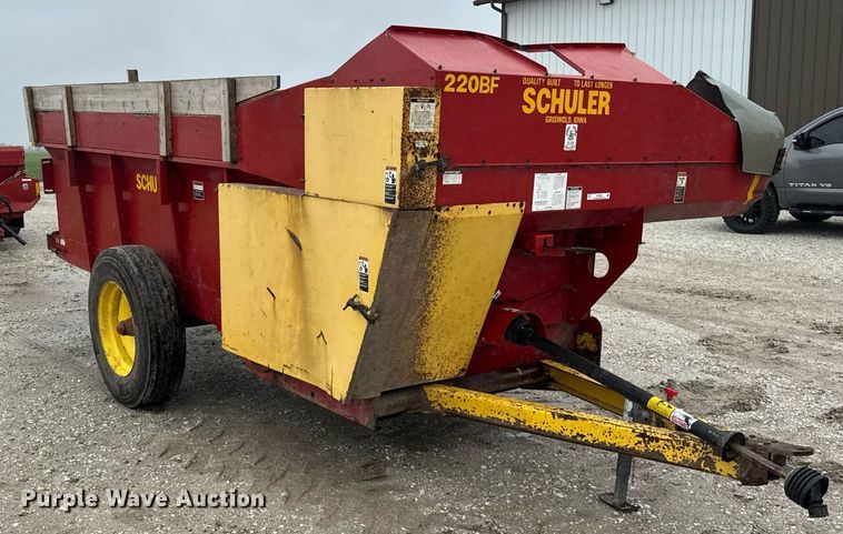 image for item DH9996 Schuler 220BF feed mixer