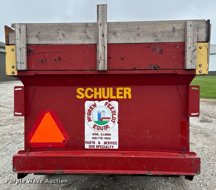 image for item DH9996 Schuler 220BF feed mixer