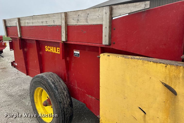 image for item DH9996 Schuler 220BF feed mixer