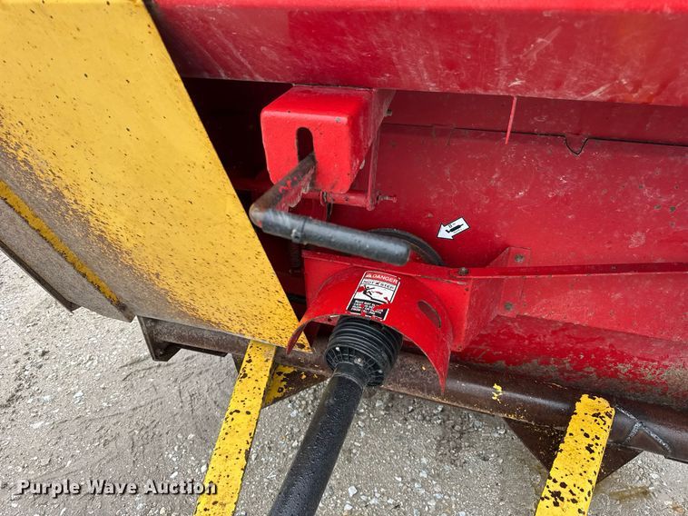 image for item DH9996 Schuler 220BF feed mixer