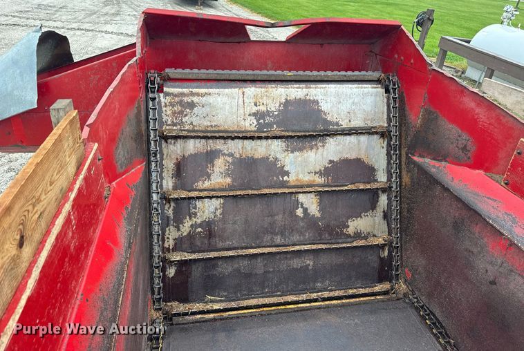 image for item DH9996 Schuler 220BF feed mixer