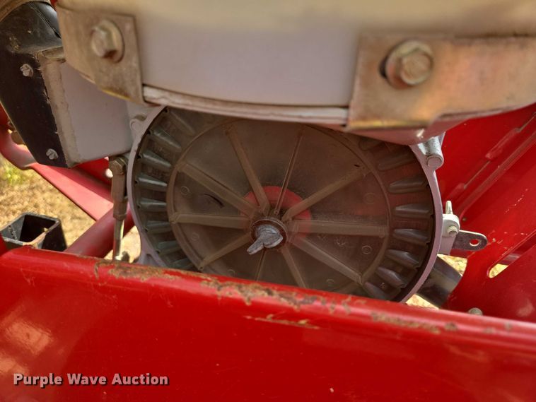 image for item DR4442 1996 AGCO White 6180 planter