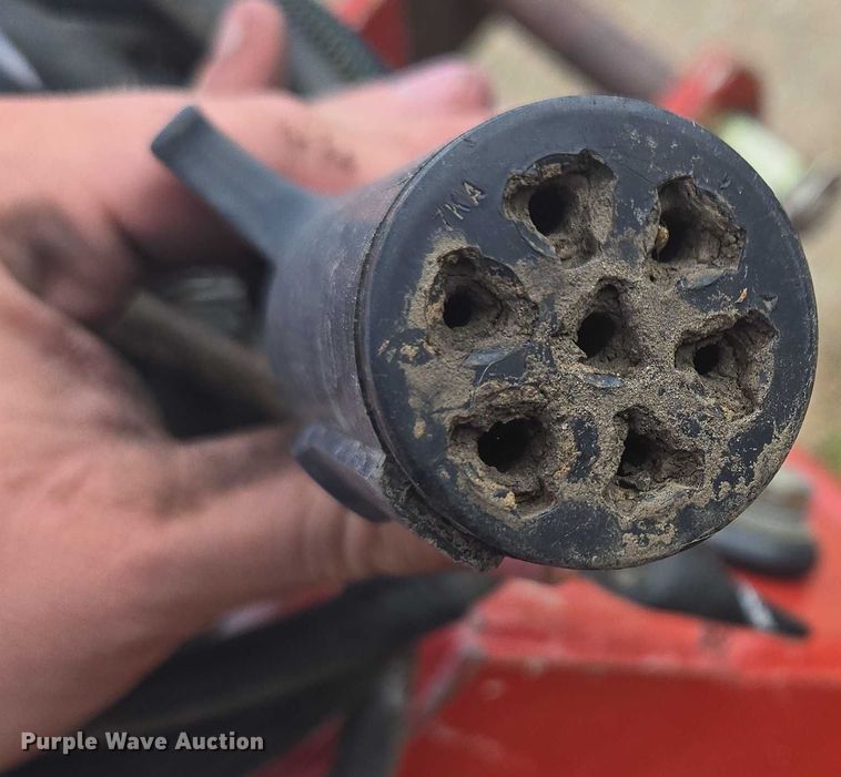 image for item DR4442 1996 AGCO White 6180 planter