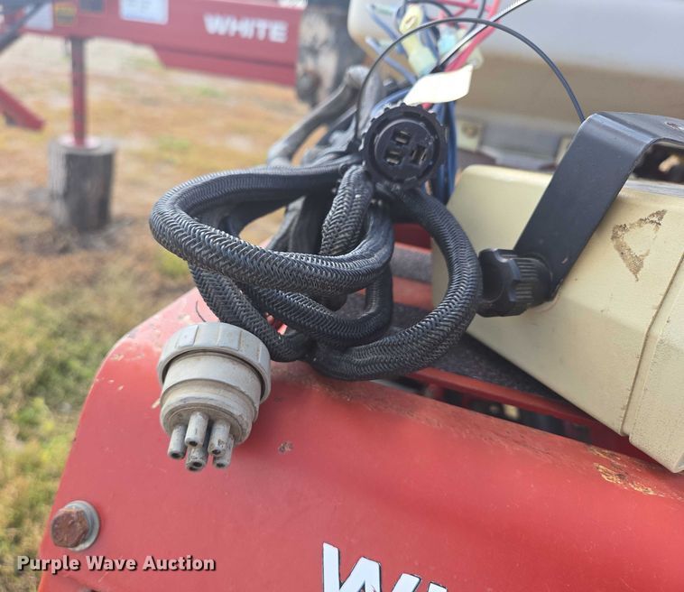 image for item DR4442 1996 AGCO White 6180 planter