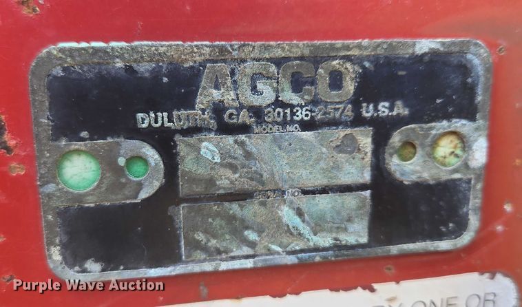 image for item DR4442 1996 AGCO White 6180 planter