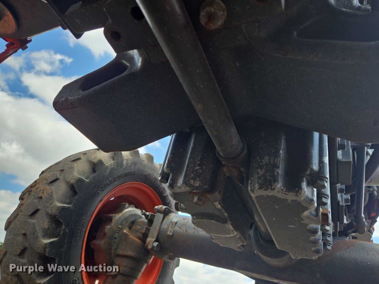 image for item DT4896 Kubota L3301D MFWD tractor