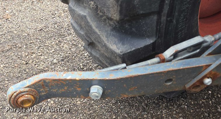 image for item DT4896 Kubota L3301D MFWD tractor