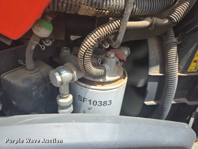 image for item DT4896 Kubota L3301D MFWD tractor