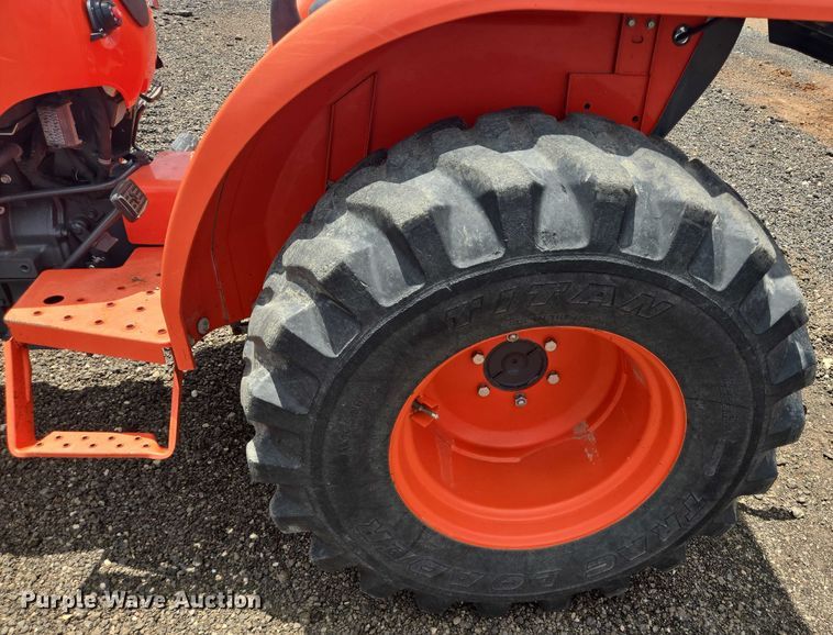 image for item DT4896 Kubota L3301D MFWD tractor