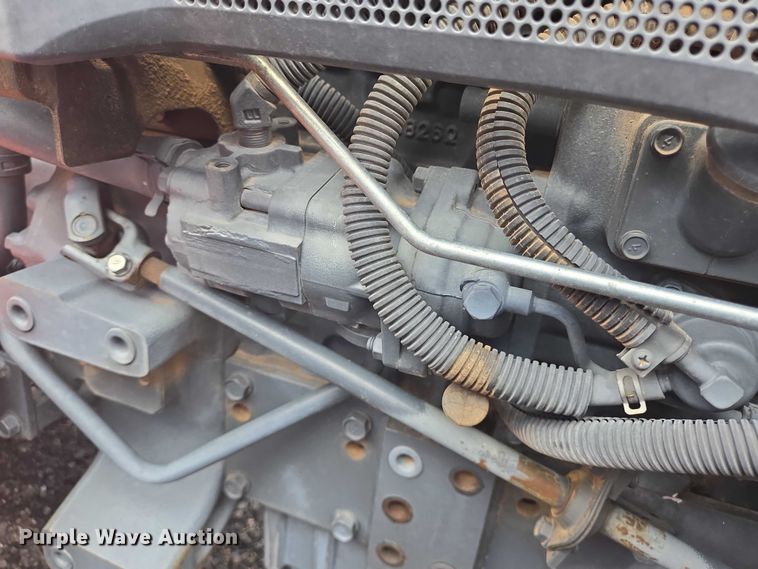 image for item DT4898 Kubota L3800 MFWD tractor