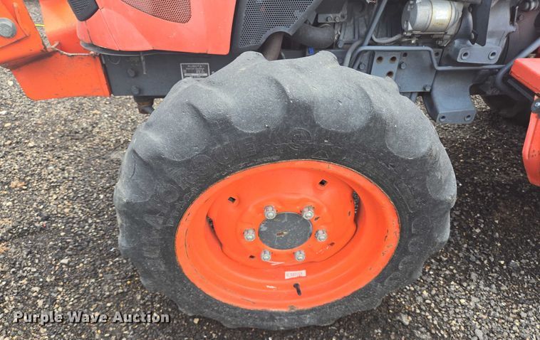 image for item DT4898 Kubota L3800 MFWD tractor