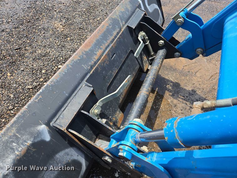 image for item DT4900 LS Mtron P7040 MFWD tractor