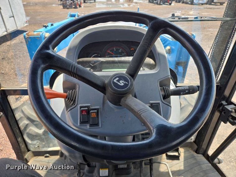 image for item DT4900 LS Mtron P7040 MFWD tractor