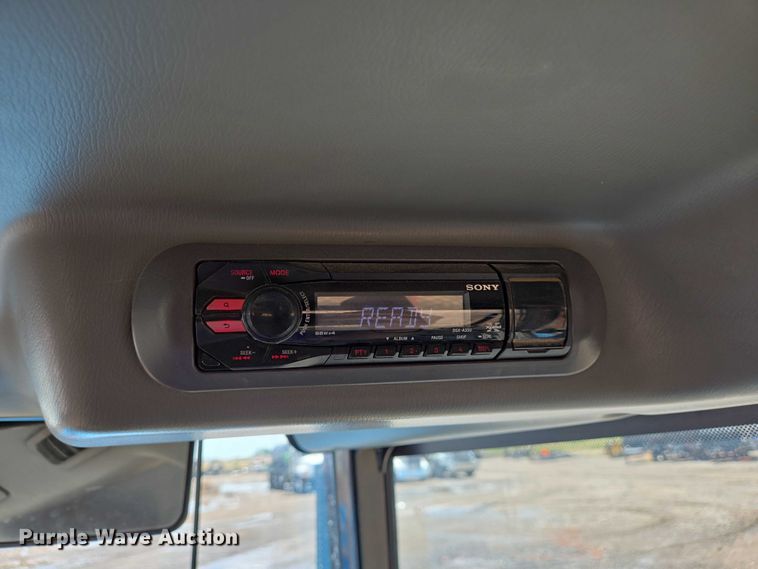 image for item DT4900 LS Mtron P7040 MFWD tractor