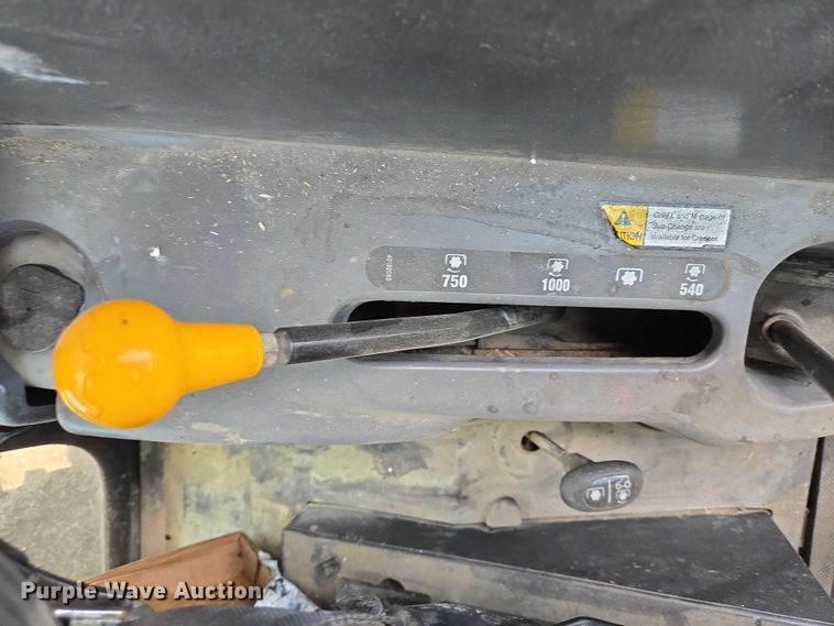 image for item DT4900 LS Mtron P7040 MFWD tractor