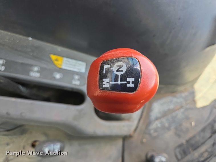 image for item DT4900 LS Mtron P7040 MFWD tractor