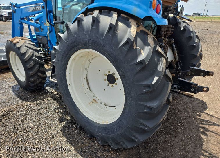 image for item DT4900 LS Mtron P7040 MFWD tractor
