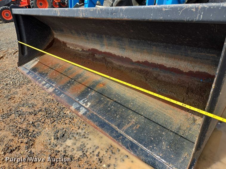 image for item DT4901 LS P7040C MFWD tractor