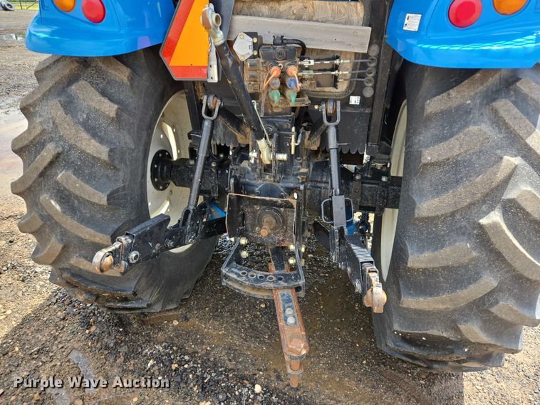 image for item DT4901 LS P7040C MFWD tractor