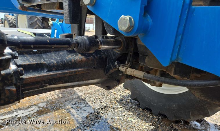 image for item DT4901 LS P7040C MFWD tractor