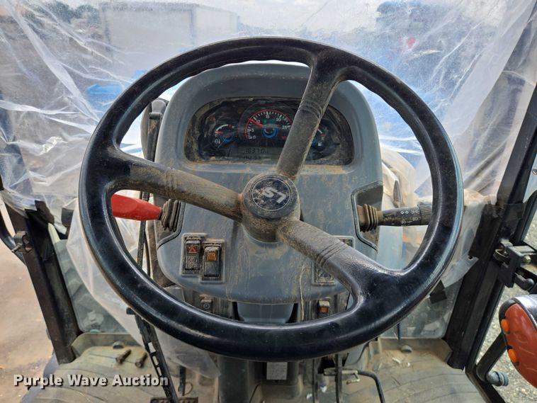 image for item DT4901 LS P7040C MFWD tractor