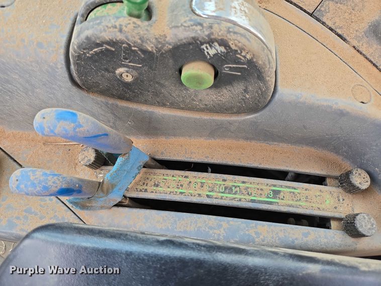 image for item DT4901 LS P7040C MFWD tractor