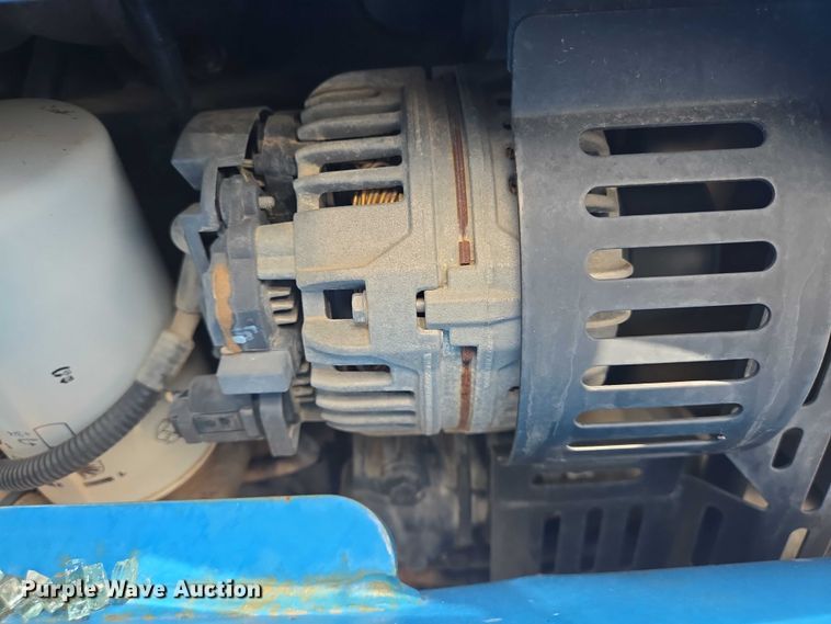 image for item DT4901 LS P7040C MFWD tractor