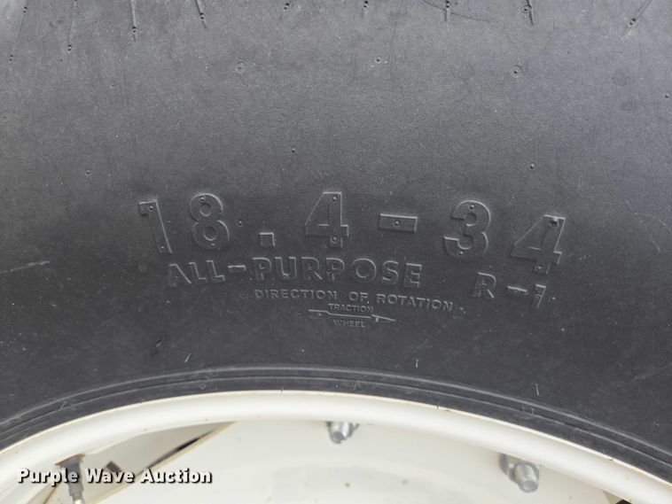 image for item DT4901 LS P7040C MFWD tractor