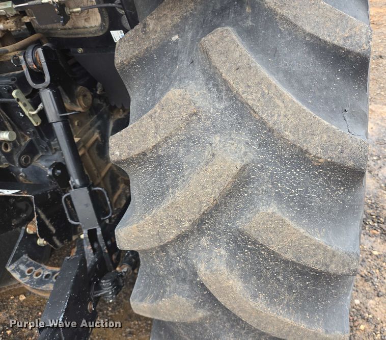 image for item DT4901 LS P7040C MFWD tractor