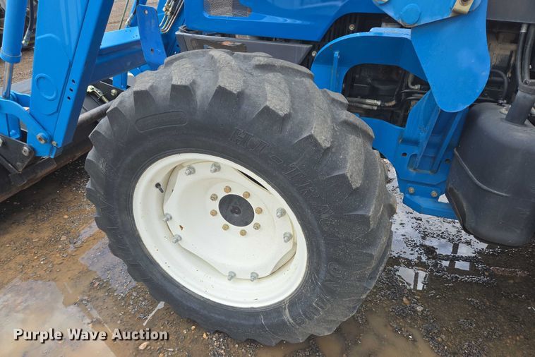 image for item DT4901 LS P7040C MFWD tractor