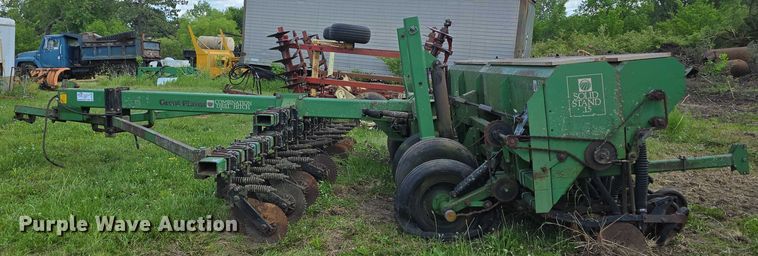 image for item DT6939 Great Plains Solid Stand 15 no-till grain drill