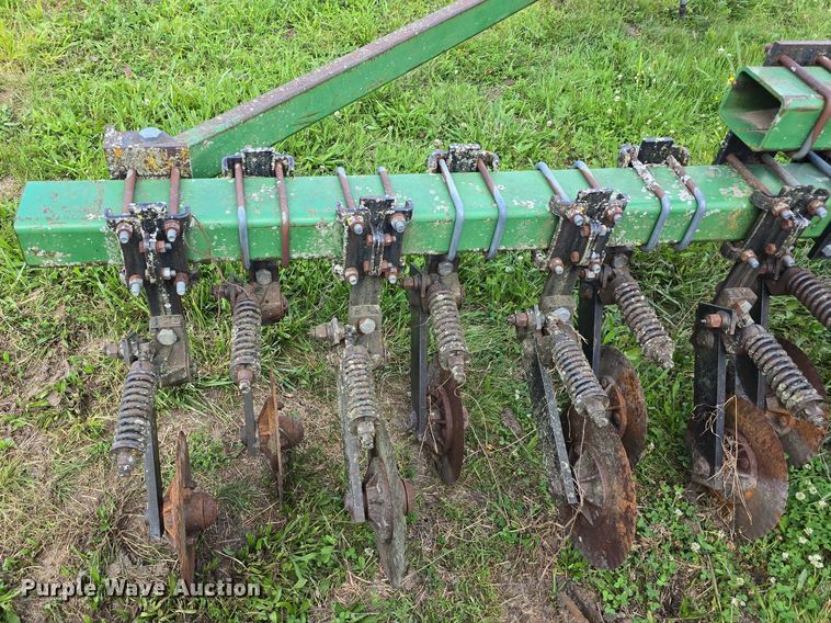 image for item DT6939 Great Plains Solid Stand 15 no-till grain drill