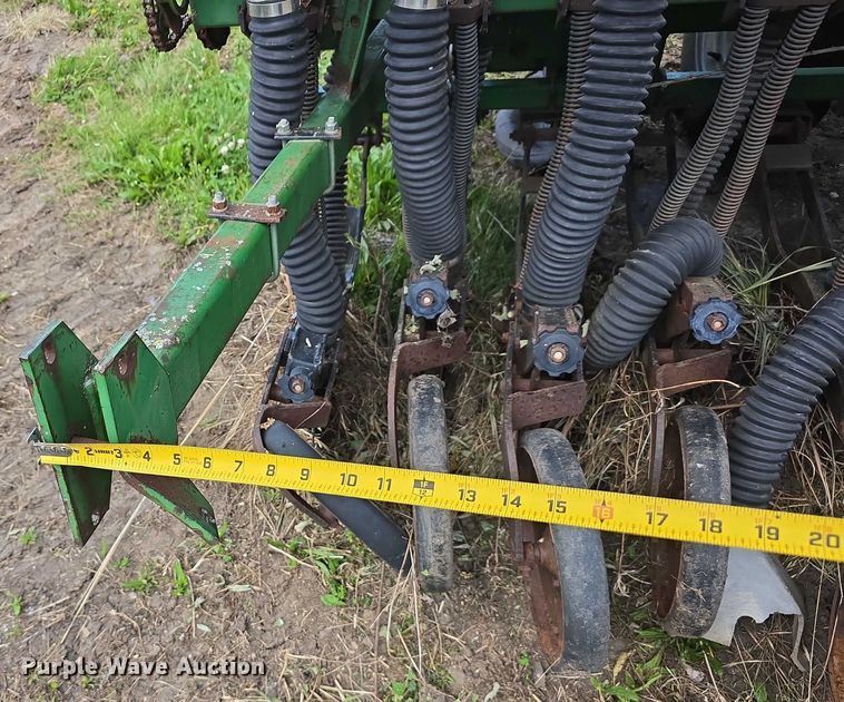 image for item DT6939 Great Plains Solid Stand 15 no-till grain drill