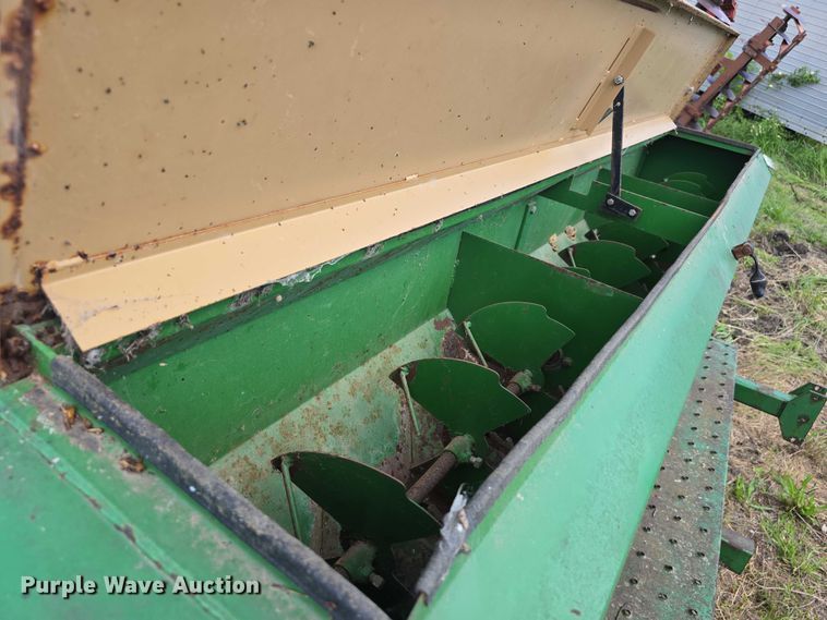 image for item DT6939 Great Plains Solid Stand 15 no-till grain drill