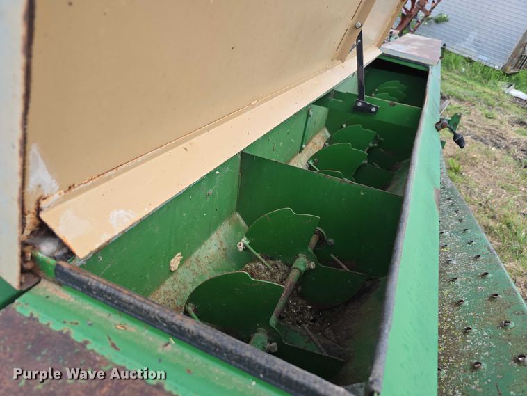 image for item DT6939 Great Plains Solid Stand 15 no-till grain drill