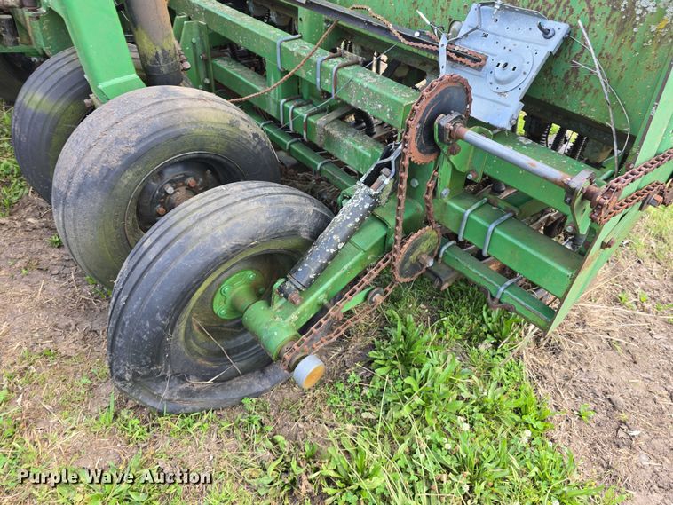 image for item DT6939 Great Plains Solid Stand 15 no-till grain drill