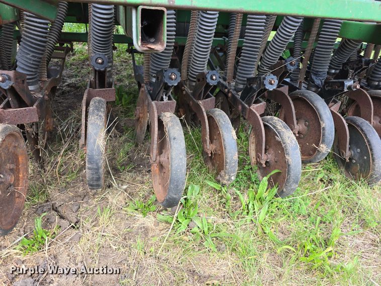 image for item DT6939 Great Plains Solid Stand 15 no-till grain drill