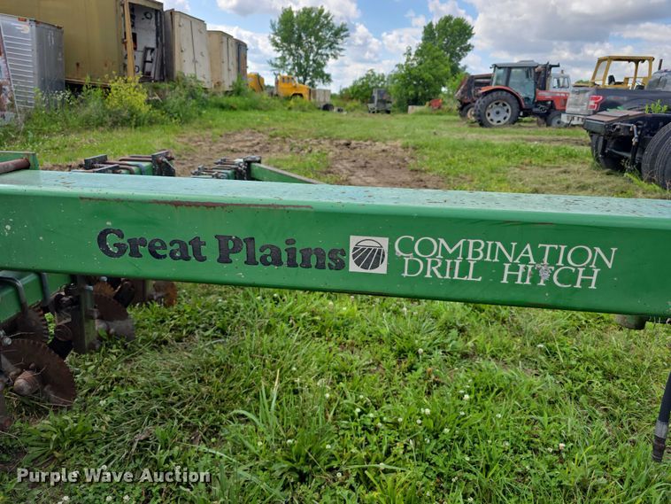 image for item DT6939 Great Plains Solid Stand 15 no-till grain drill