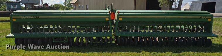 image for item DT6954 John Deere 455 grain drill