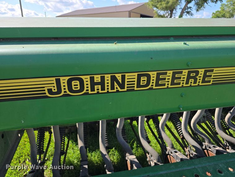 image for item DT6954 John Deere 455 grain drill