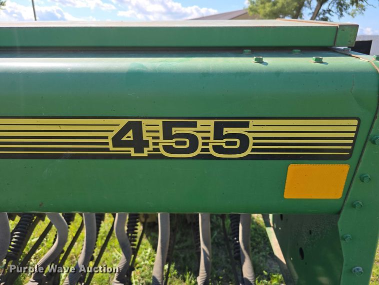 image for item DT6954 John Deere 455 grain drill