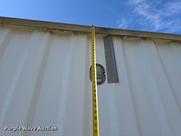 image for item DT6955 1999 Jet Company  30' GT grain trailer